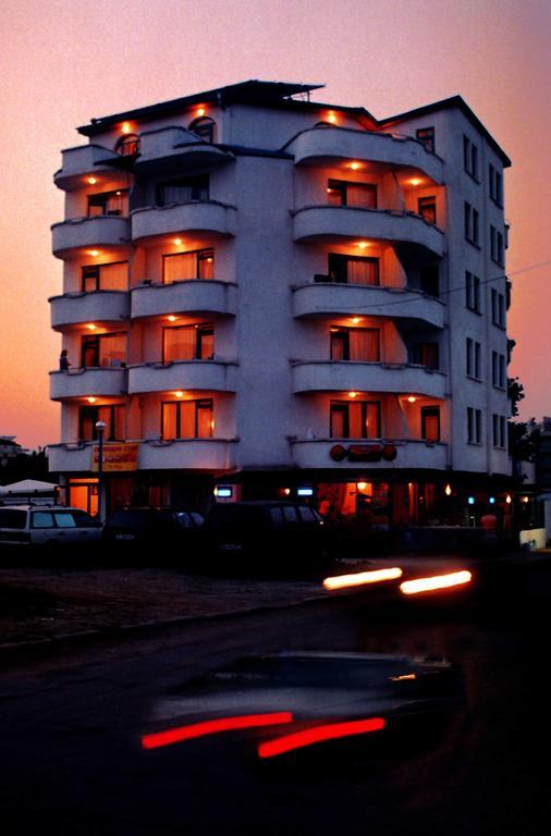 Alba Family Club Hotel Primorsko Quarto foto
